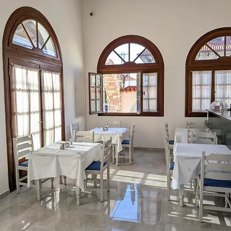 Augusta Hotel Methoni (Messenia)