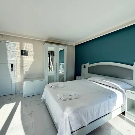 Augusta Hotel Methoni (Messenia)