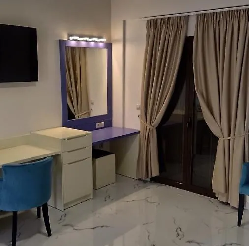 Hotell Augusta Methone